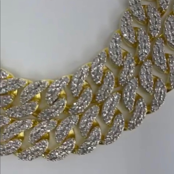 Free appraisal custom made Men’s real diamond Miami Cuban link chain. Not Cz WOW - Picture 7 of 9